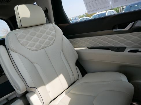 Used 2020 Hyundai Palisade Limited image 14