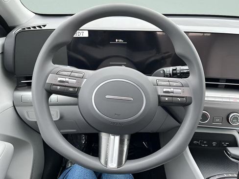 New 2026 Hyundai Kona SE AWD/4WD image 14