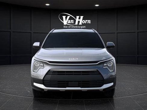 New 2026 Kia Niro EX image 2