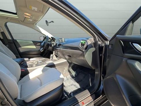 Used 2014 MAZDA MAZDA3 i Touring w/ Moonroof Package 1 image 21