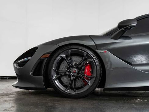 Used 2018 McLaren 720S Performance image 15