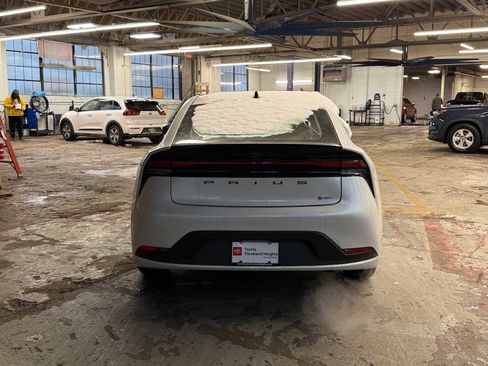 New 2026 Toyota Prius LE image 4