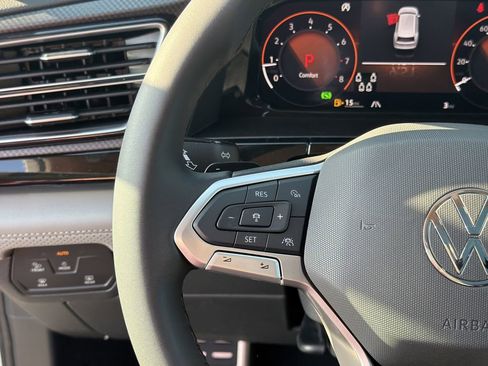 New 2026 Volkswagen Atlas Peak Edition AWD/4WD image 27