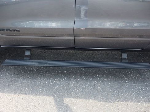 Used 2024 RAM 1500 Limited AWD/4WD image 43