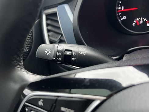 Used 2021 Kia Seltos S image 12