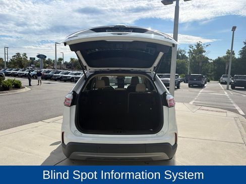 Used 2022 Ford Edge SEL AWD/4WD image 7
