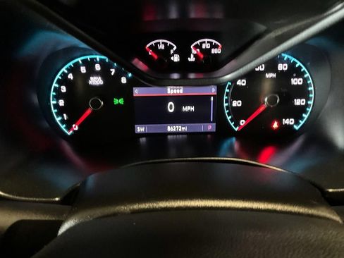 Used 2019 GMC Canyon SLT w/ Driver Alert Package AWD/4WD image 4