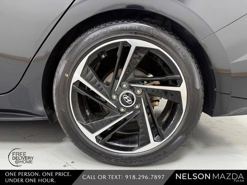 Used 2021 Hyundai Elantra N Line FWD image 12