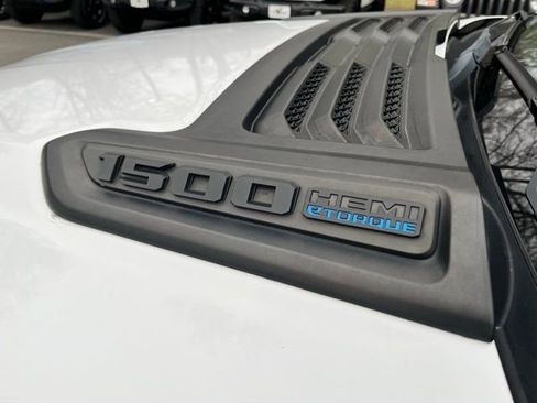 Used 2022 RAM 1500 Laramie image 13