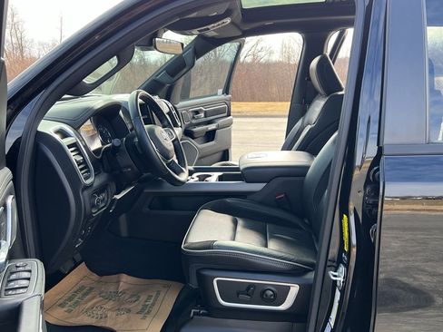 Used 2023 RAM 1500 Laramie image 16