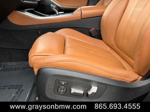 Used 2019 BMW X5 xDrive40i w/ Premium Package 2 AWD/4WD image 11