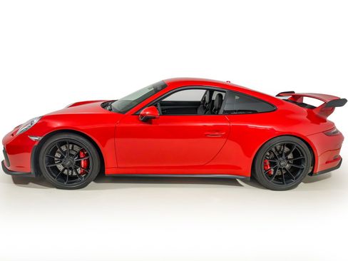 Used 2018 Porsche 911 GT3 w/ Sport Chrono Package image 3