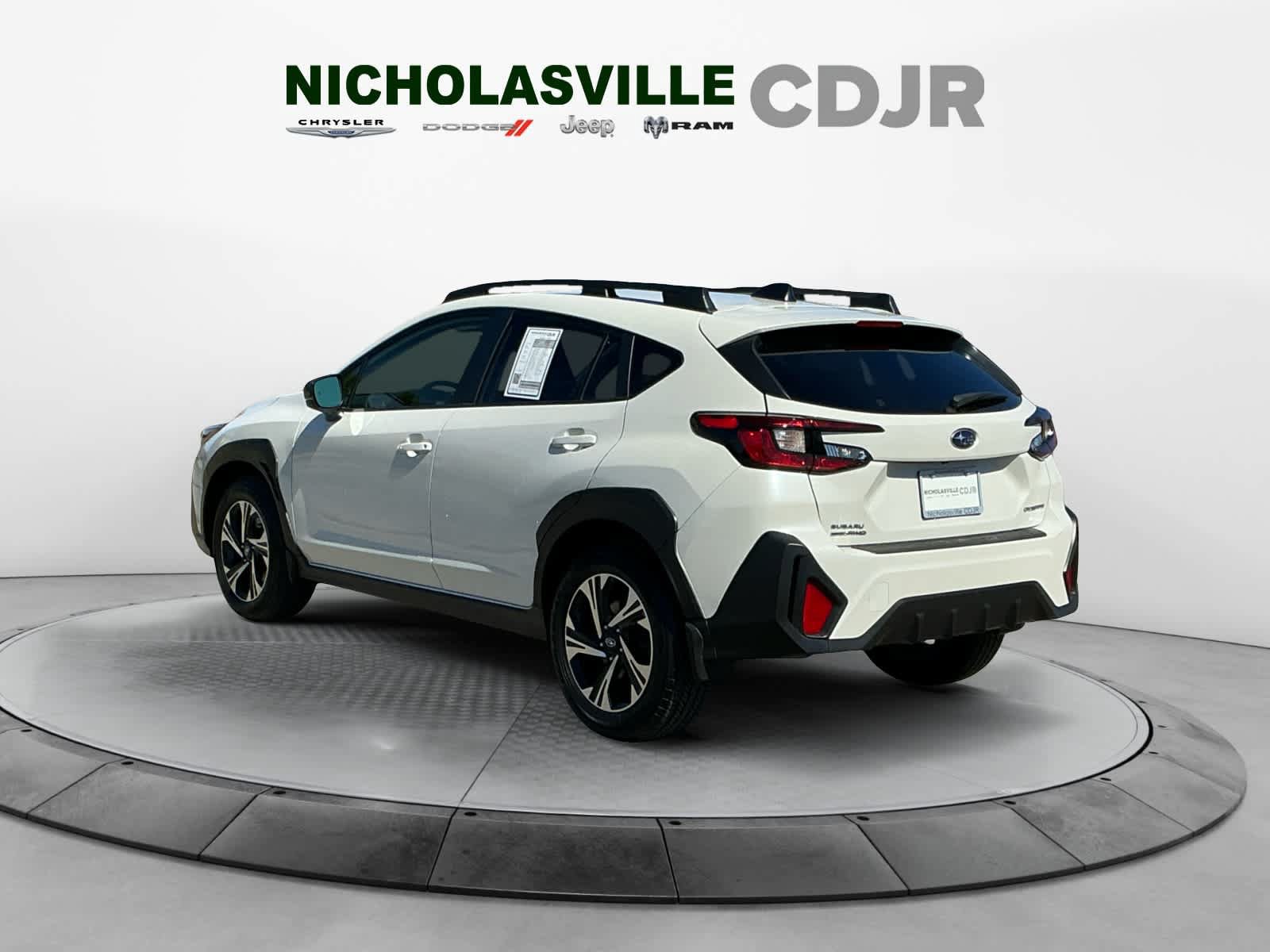 Used 2024 Subaru Crosstrek 2.0i Premium AWD/4WD image 3