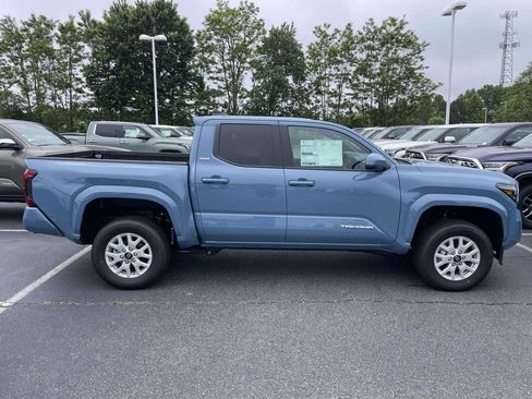 New 2026 Toyota Tacoma SR5 AWD/4WD image 13