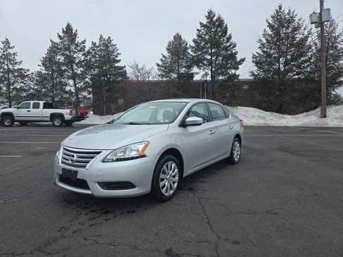 Used 2015 Nissan Sentra S image 8