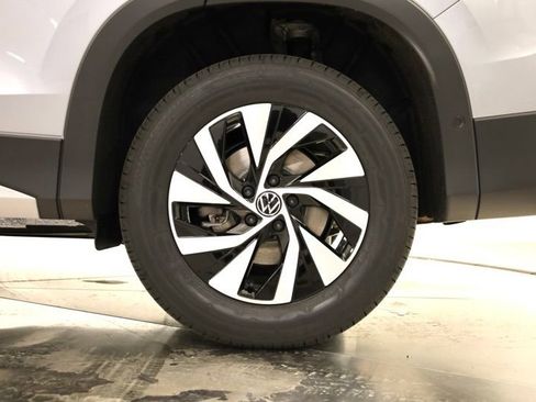 New 2026 Volkswagen Tiguan S image 34