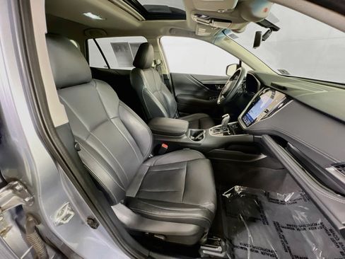 Used 2021 Subaru Outback Limited AWD/4WD image 28