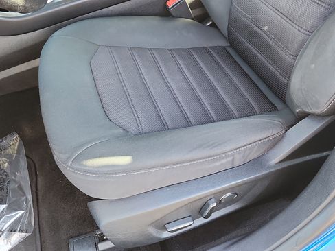 Used 2019 Ford Fusion SE image 9