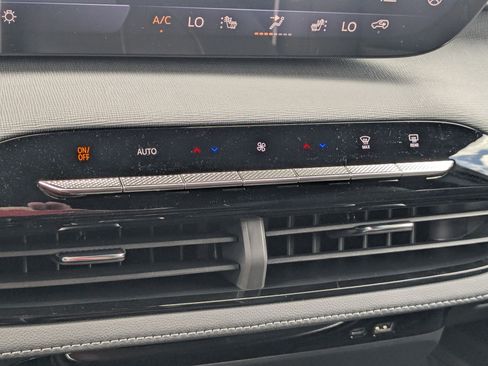 New 2026 Buick Enclave Preferred w/ Power Package AWD/4WD image 20