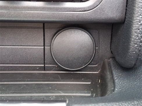 Used 2022 Ford Mustang Convertible w/ Equipment Group 101A image 27