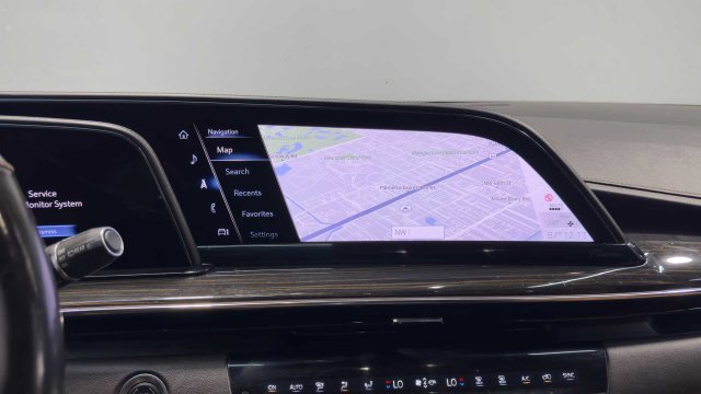 Used 2021 Cadillac Escalade Sport w/ Driver Assist Tech Package RWD image 31