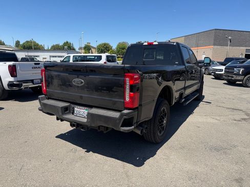 Used 2024 Ford F250 Lariat w/ Lariat Ultimate Package AWD/4WD image 5