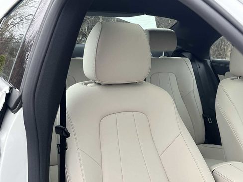 Used 2025 Mercedes-Benz CLA 250 4MATIC image 21