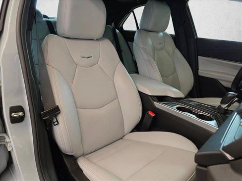 Used 2022 Cadillac CT4 Premium Luxury RWD image 20