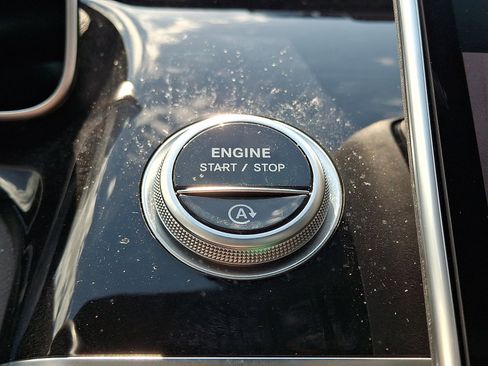 Certified 2023 Mercedes-Benz S 580 4MATIC Sedan image 25