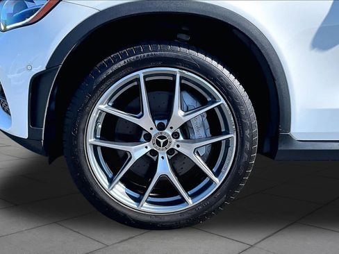 Used 2022 Mercedes-Benz GLC 300 4MATIC image 10