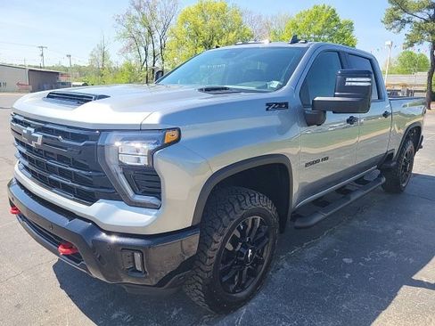 New 2026 Chevrolet Silverado 2500 LT w/ Trail Boss Package AWD/4WD image 12