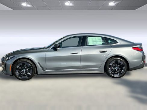 Used 2025 BMW i4 eDrive40 w/ Premium Package RWD image 2