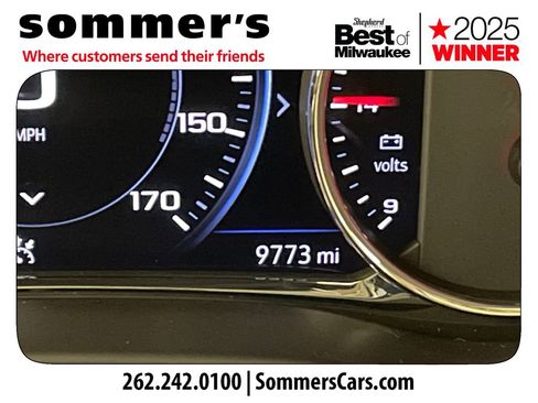 Used 2023 GMC Acadia Denali w/ Denali Ultimate Package image 14