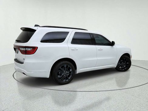 Used 2024 Dodge Durango GT RWD image 8