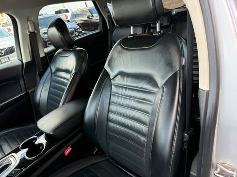 Used 2017 Ford Edge SEL w/ Equipment Group 201A FWD image 40