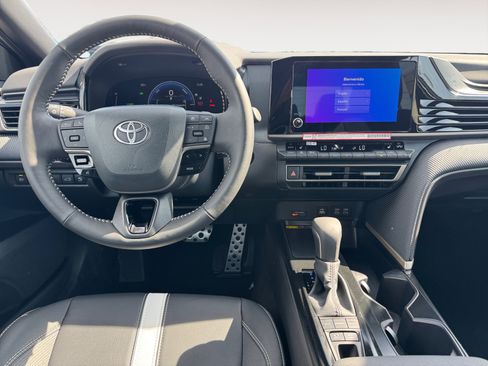 New 2026 Toyota Camry SE AWD/4WD image 13