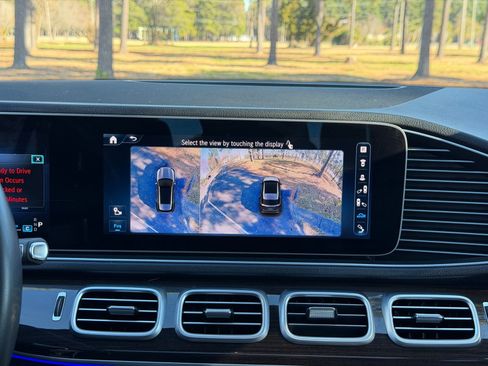 Certified 2024 Mercedes-Benz GLE 350 4MATIC image 4