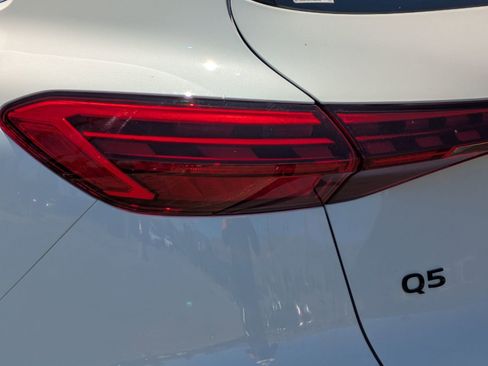 New 2025 Audi Q5 Premium Plus image 14