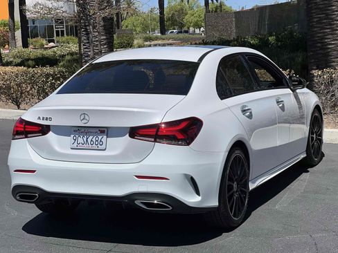Used 2022 Mercedes-Benz A 220 image 16