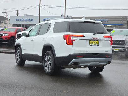 Used 2023 GMC Acadia SLT