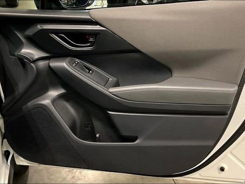 Used 2024 Subaru Crosstrek 2.0i Premium image 24