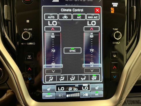 Certified 2024 Subaru Outback Premium AWD/4WD image 35