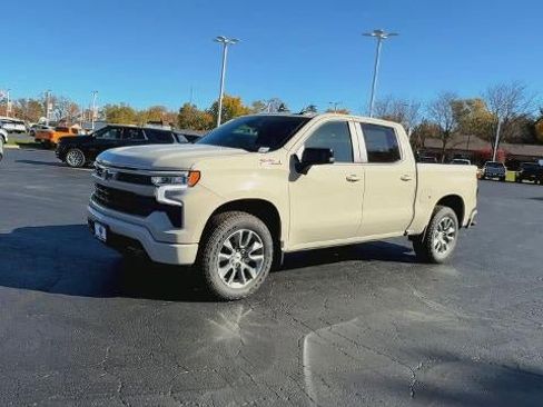 Used 2026 Chevrolet Silverado 1500 RST w/ Convenience Package II AWD/4WD image 4