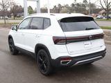 New 2025 Volkswagen Taos SEL image 6