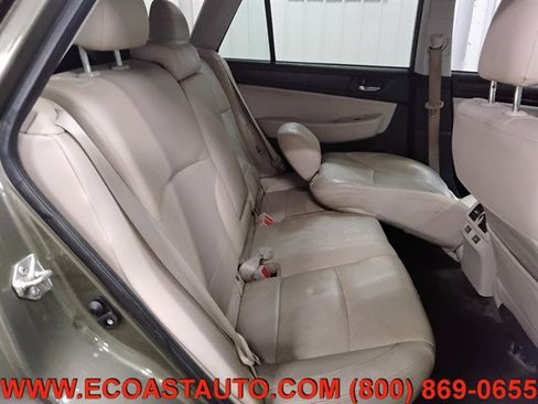 Used 2015 Subaru Outback 2.5i Limited w/ Popular Package #4 image 15