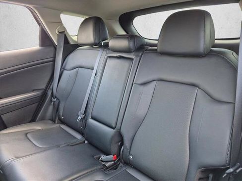 Used 2023 Kia Sportage EX FWD image 15