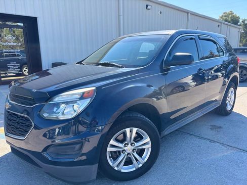 Used 2017 Chevrolet Equinox LS image 1