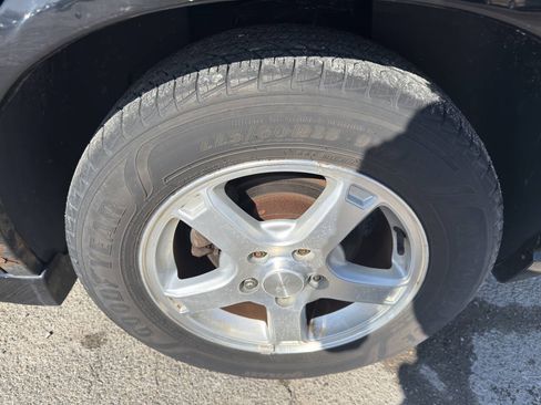 Used 2005 Chevrolet Impala LS w/ Sun And Sound Package FWD image 17