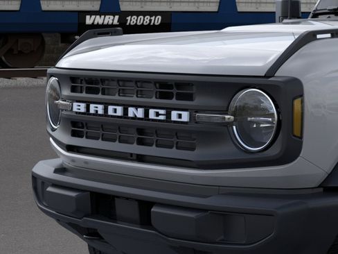 New 2026 Ford Bronco 4-Door image 19