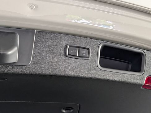 New 2026 Porsche Macan S AWD/4WD image 17